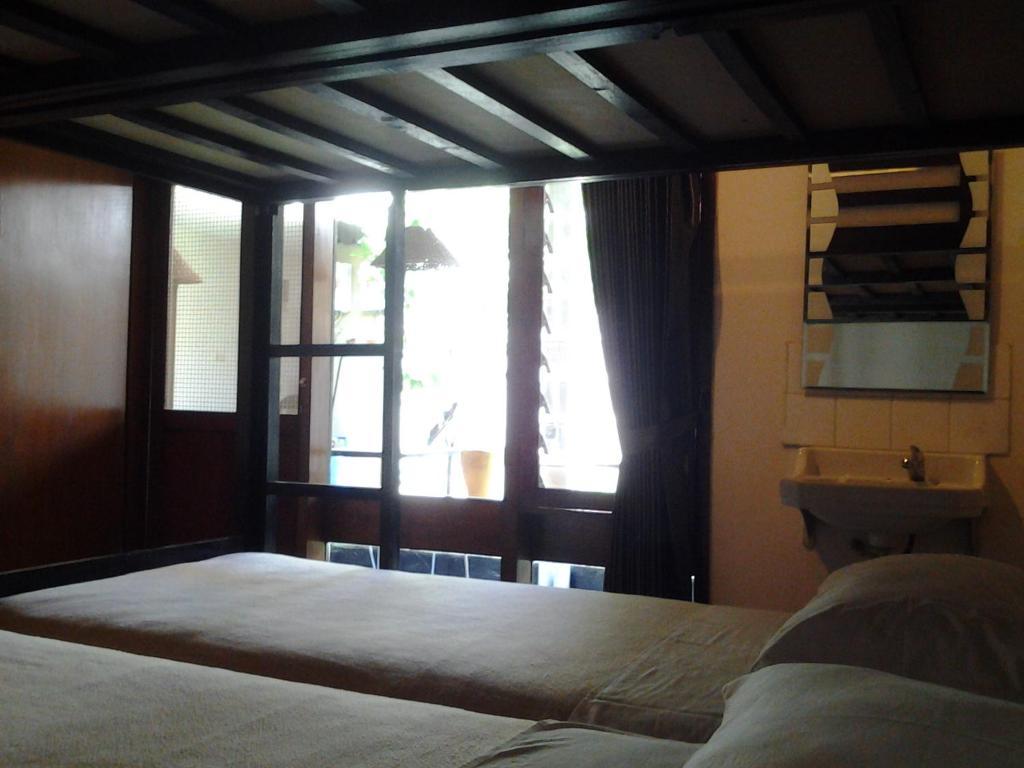 Krowi Inn Surabaja Zewnętrze zdjęcie