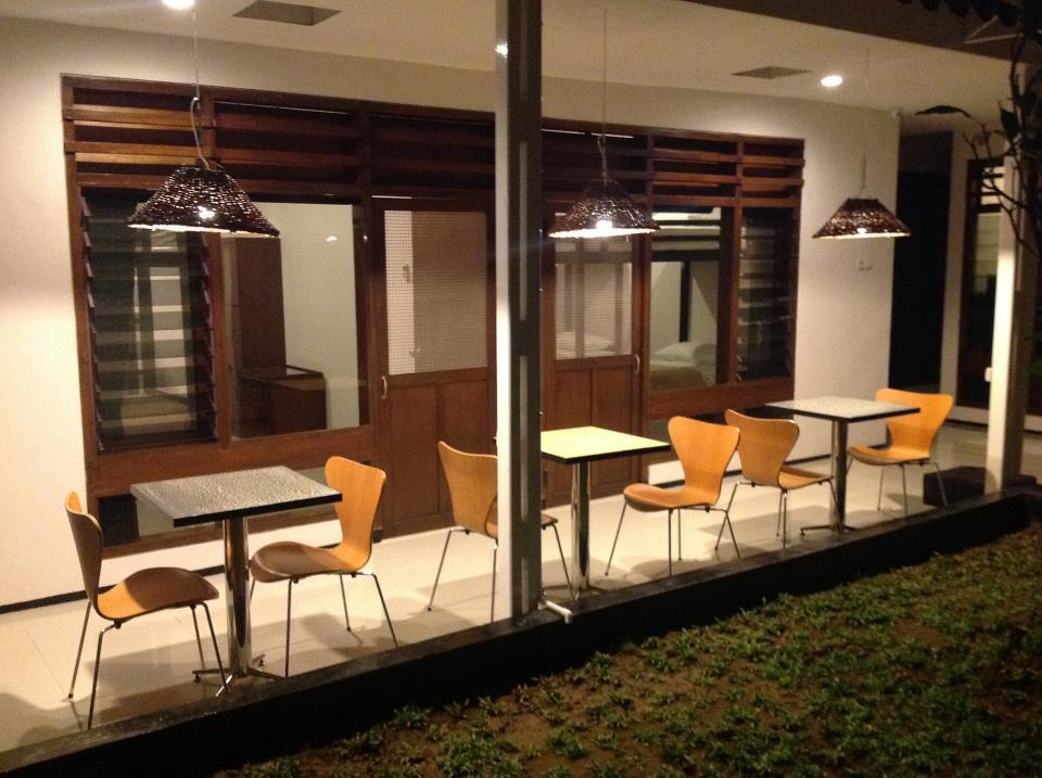 Krowi Inn Surabaja Zewnętrze zdjęcie