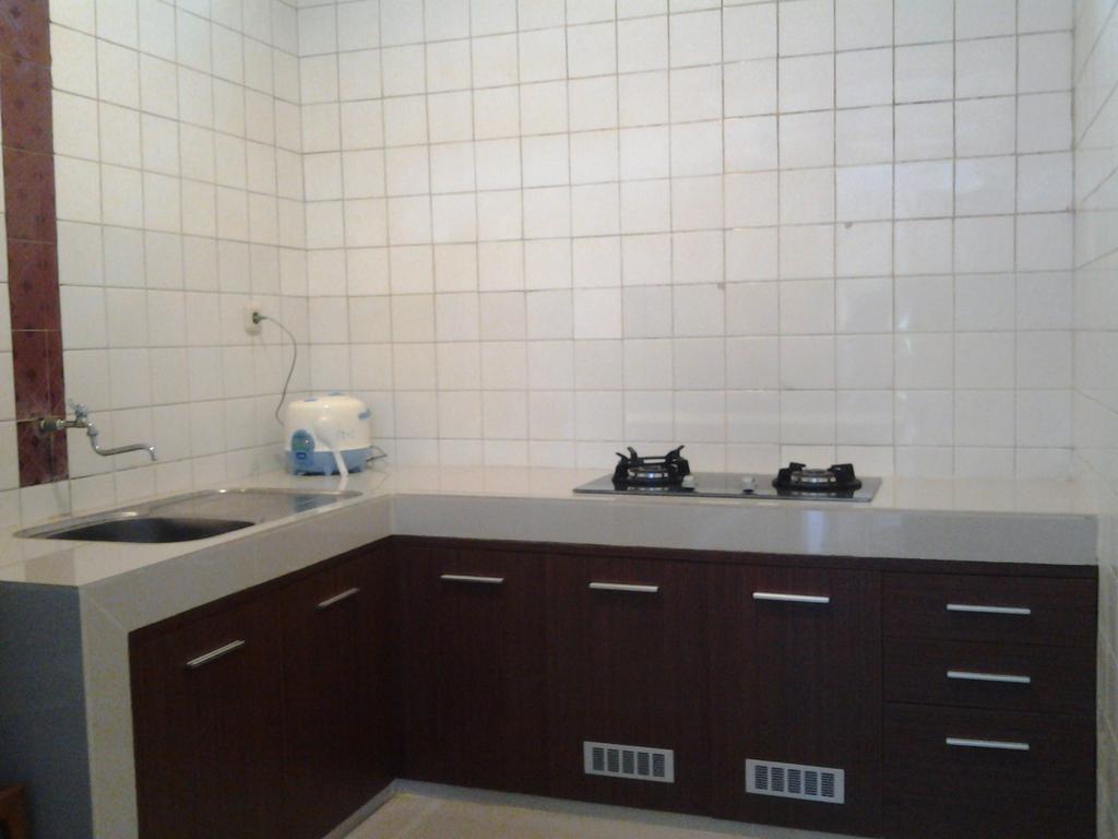 Krowi Inn Surabaja Zewnętrze zdjęcie